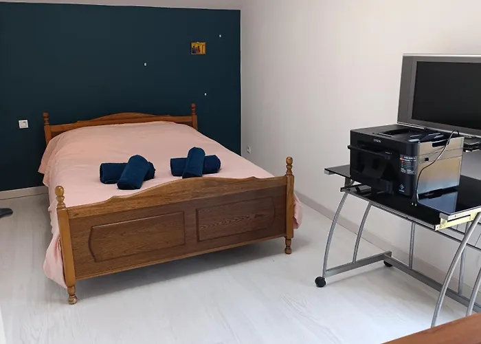 - Les Hirondelles Vakantiehuis *