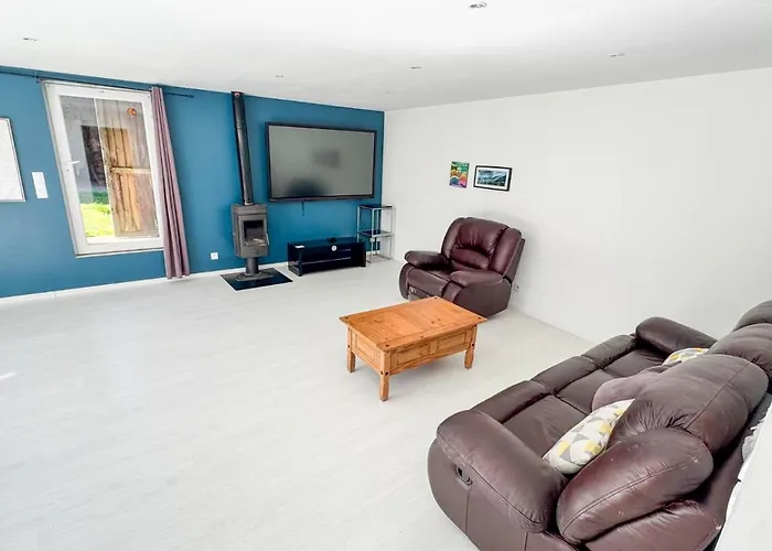 - Les Hirondelles * La Feuillie (Manche)